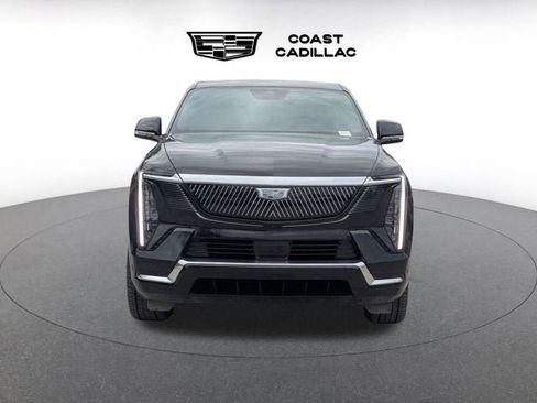 New 2025 Cadillac Escalade IQ Luxury 1 w/ Smart Trailering package image 2