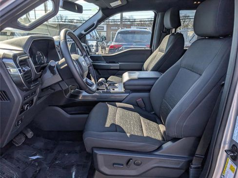 Used 2023 Ford F150 XLT w/ Equipment Group 302A High image 16