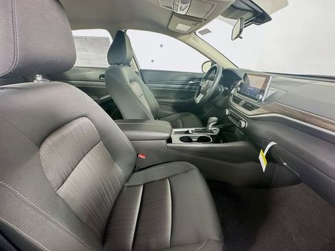 New 2025 Nissan Altima 2.5 SV image 28