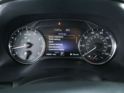 Used 2024 INFINITI QX80 Premium Select w/ All-Season Package image 16