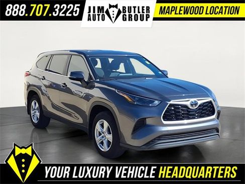 Used 2023 Toyota Highlander L image 6