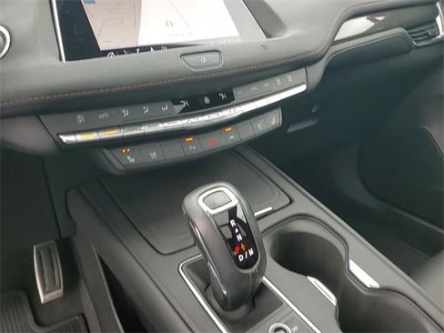 Used 2019 Cadillac XT4 Sport image 19