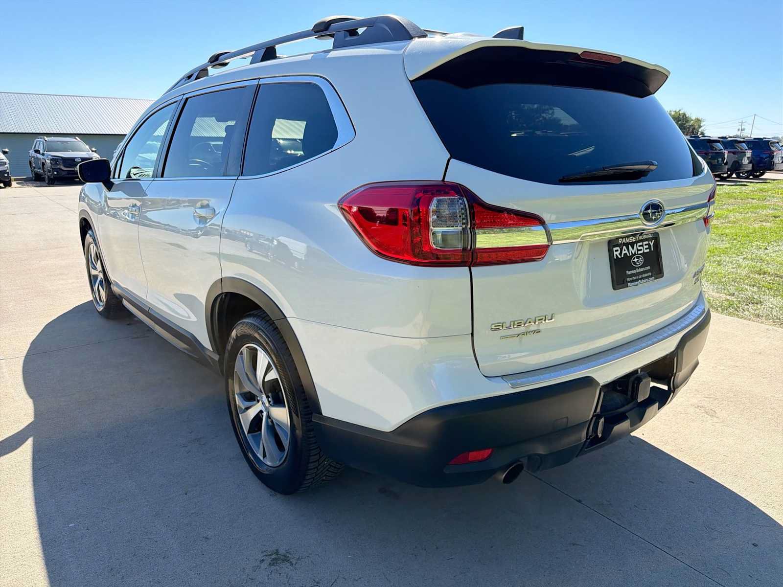 Used 2020 Subaru Ascent Premium AWD/4WD image 4