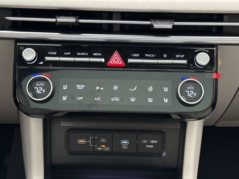 New 2026 Hyundai Tucson Limited image 21