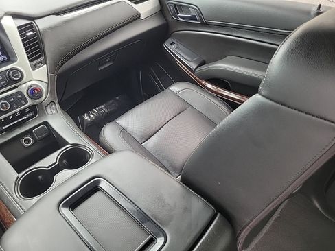 Used 2020 GMC Yukon SLT w/ Open Road Package image 19