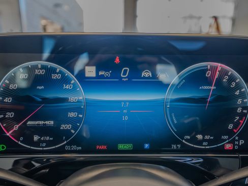 New 2026 Mercedes-Benz E 53 AMG e 4MATIC Sedan image 10