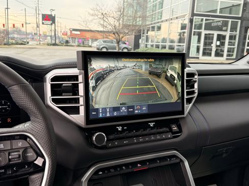 Used 2025 Toyota Tundra Platinum image 57