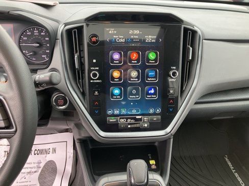 Used 2024 Subaru Crosstrek 2.5i Limited w/ Crosstrek Mirror Package image 17