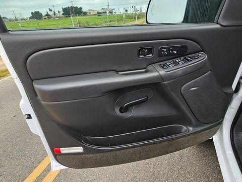 Used 2004 Chevrolet Silverado 2500 LT w/ Skid Plate Package image 33