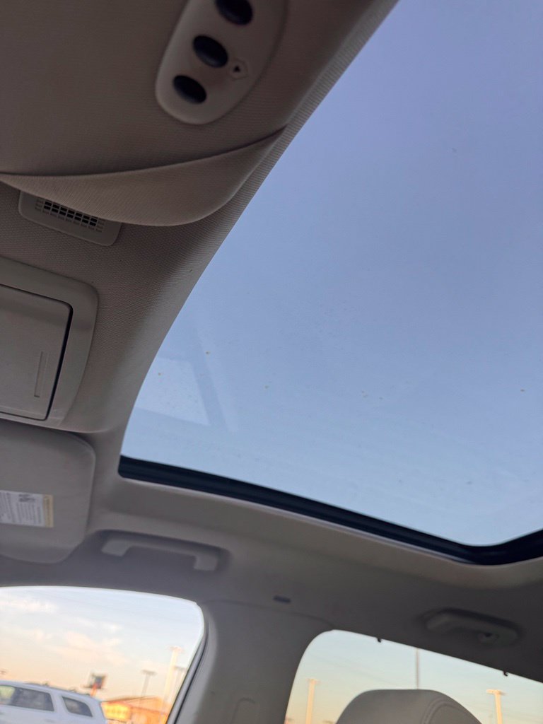 Used 2019 Lincoln MKT AWD image 17
