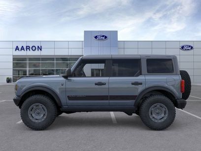 New 2025 Ford Bronco Big Bend w/ Black Diamond Package