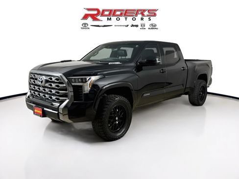 Used 2023 Toyota Tundra Platinum w/ Advanced Package AWD/4WD image 8