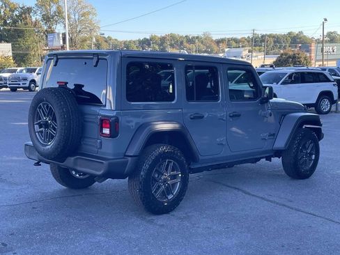 New 2026 Jeep Wrangler Unlimited Sport AWD/4WD image 8