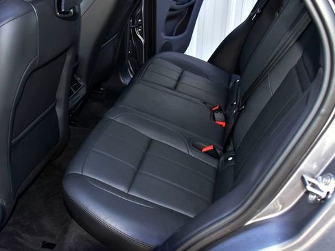 Used 2025 Land Rover Range Rover Evoque S AWD/4WD image 15