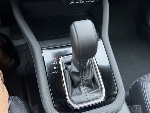 Used 2025 Subaru Forester Limited w/ Popular Package #1 image 27