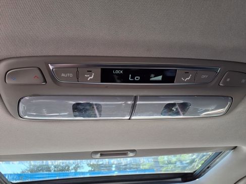 Used 2021 Kia Telluride EX w/ EX Premium Package image 14