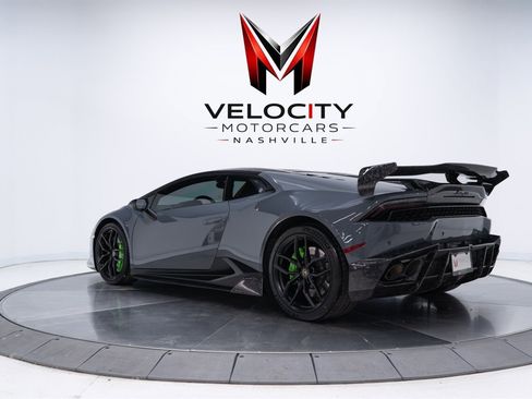 Used 2017 Lamborghini Huracan LP 610-4 AWD/4WD image 8