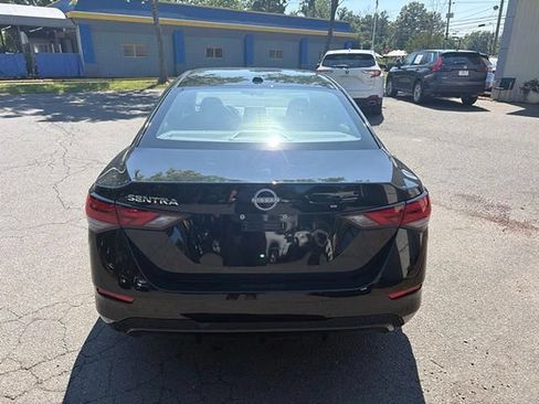 Used 2025 Nissan Sentra SV FWD image 7