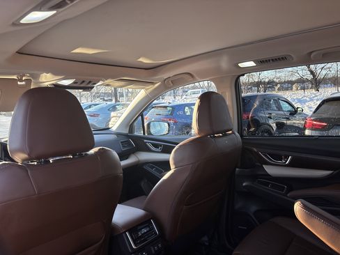 Used 2022 Subaru Ascent Touring w/ Popular Package #2A image 11