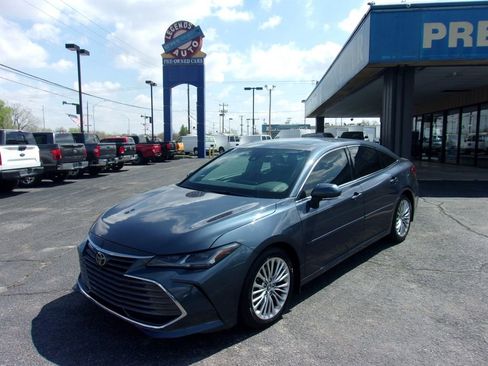 Used 2020 Toyota Avalon Limited w/ Advanced Safety Package image 1