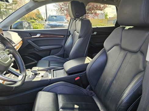 Used 2019 Audi Q5 2.0T Premium Plus w/ Premium Plus Package AWD/4WD image 25