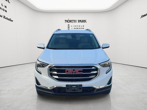 Used 2020 GMC Terrain SLT w/ Preferred Package FWD image 8