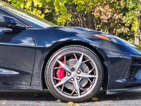 Used 2023 Chevrolet Corvette Stingray Premium Cpe w/ Z51 Performance Package image 13