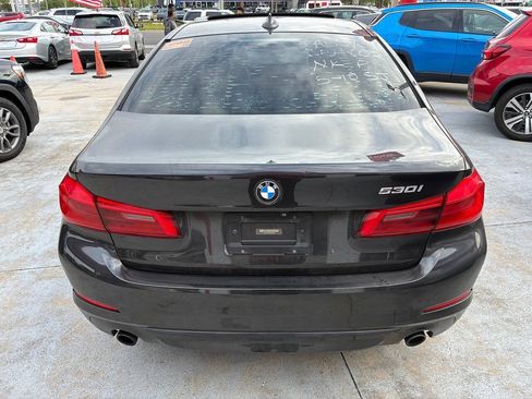 Used 2017 BMW 530i RWD image 11