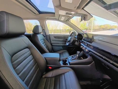 Used 2025 Honda CR-V EX-L image 46