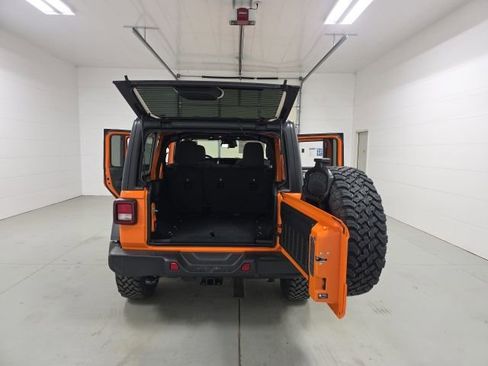 New 2026 Jeep Wrangler Unlimited Sport AWD/4WD image 12