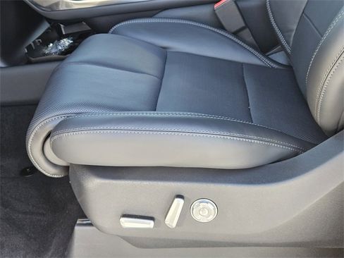 New 2025 Lincoln Navigator Reserve w/ Jet Appearance Package image 22