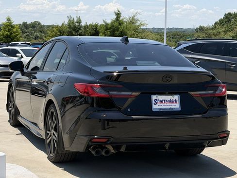 Used 2025 Toyota Camry XSE w/ Premium Plus Package FWD image 4
