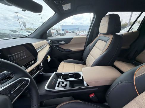 New 2026 Chevrolet Equinox ACTIV image 11