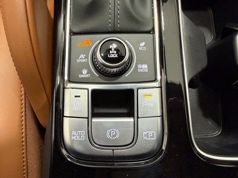 Used 2024 Kia Telluride SX Prestige X-Line image 13