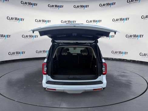 Used 2024 Ford Expedition Max Limited AWD/4WD image 16