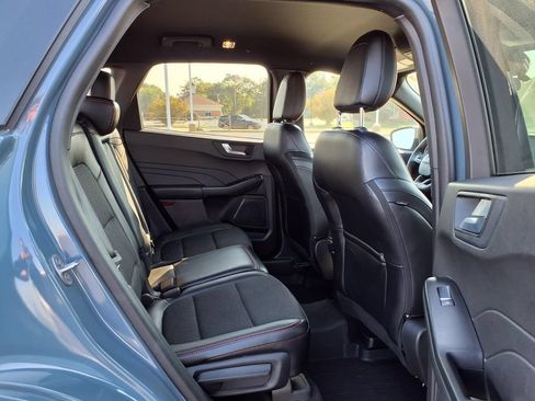 Used 2023 Ford Escape ST-Line w/ Tech Pack #1 AWD/4WD image 26