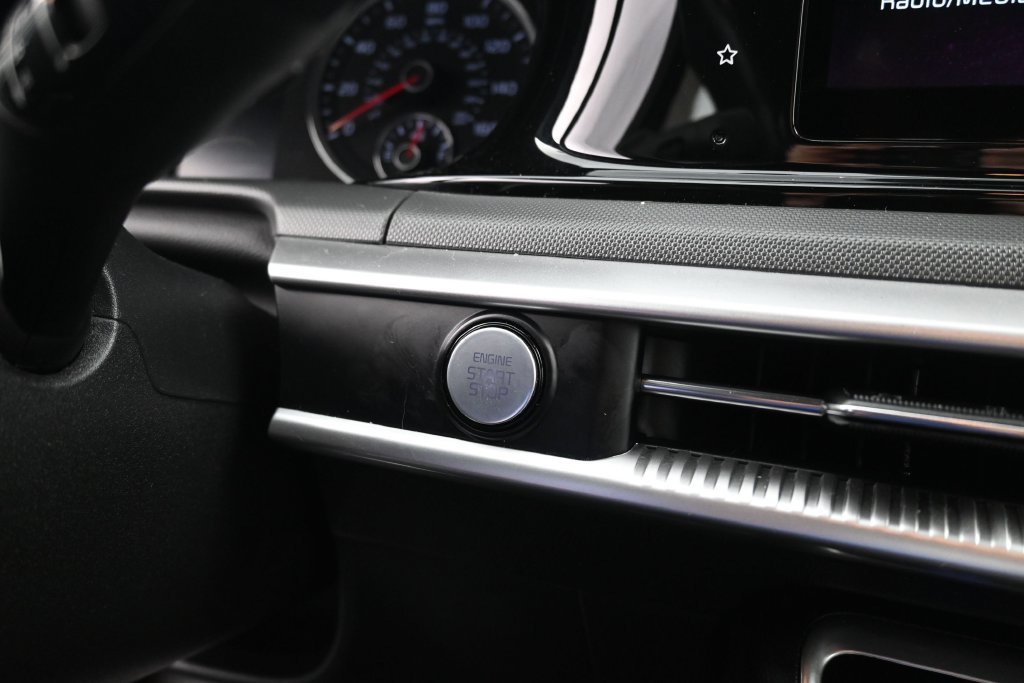 Used 2022 Kia K5 GT-Line FWD image 37