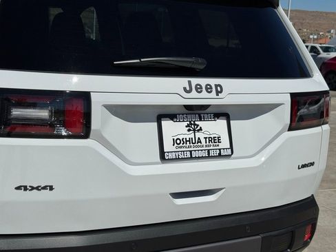 New 2026 Jeep Cherokee Laredo image 8