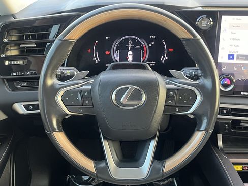 Used 2024 Lexus RX 350 AWD w/ Convenience Package image 18
