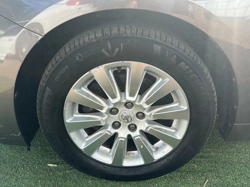 Used 2015 Toyota Sienna XLE w/ XLE Navigation Package AWD/4WD image 45