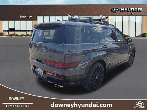 Used 2025 Hyundai Santa Fe Calligraphy AWD/4WD image 5