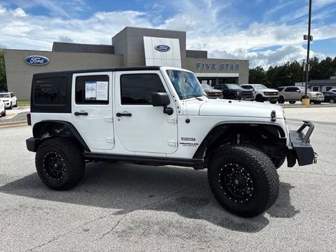 Used 2017 Jeep Wrangler Unlimited Sport w/ Quick Order Package 23S AWD/4WD image 1