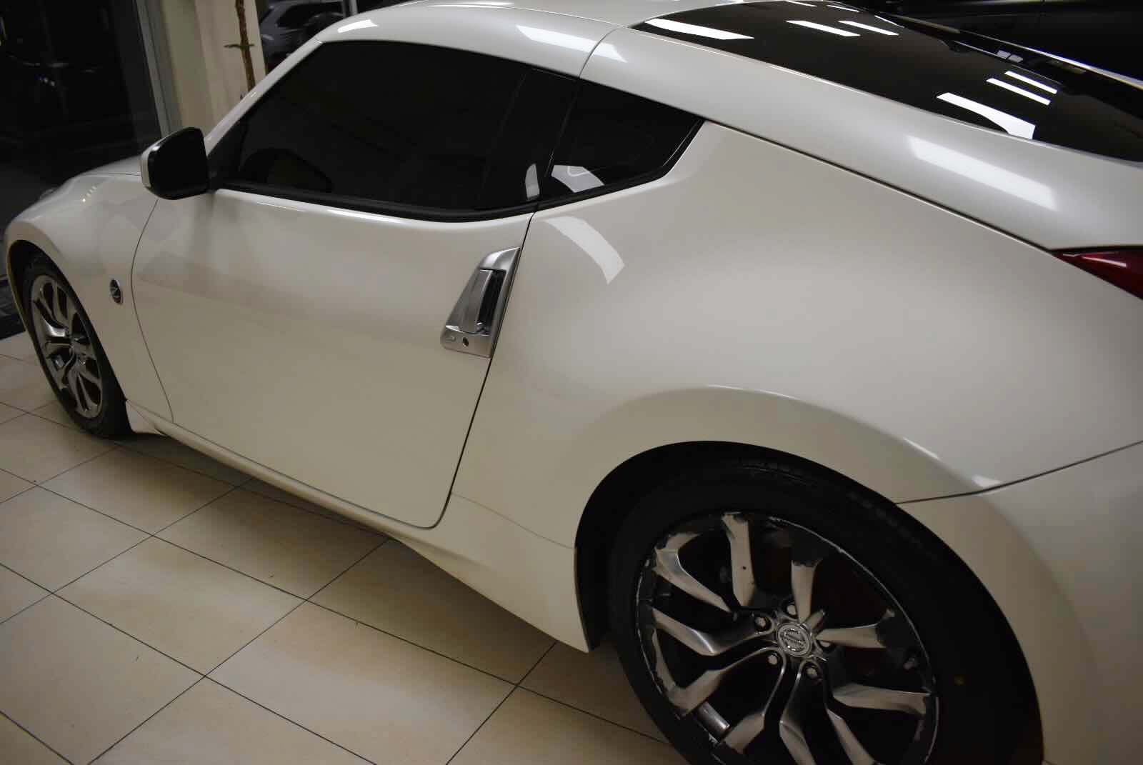 Used 2014 Nissan 370Z Coupe RWD image 38