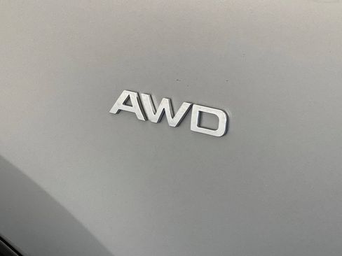 Used 2022 Kia Sportage LX image 24