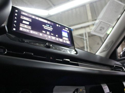New 2026 Mitsubishi Outlander SE FWD image 12