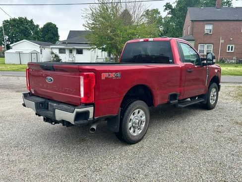 Used 2024 Ford F250 XLT AWD/4WD image 7