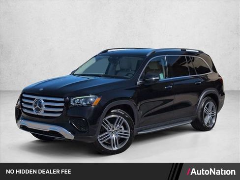 Used 2024 Mercedes-Benz GLS 450 4MATIC image 1