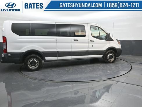 Used 2016 Ford Transit 350 XL image 3