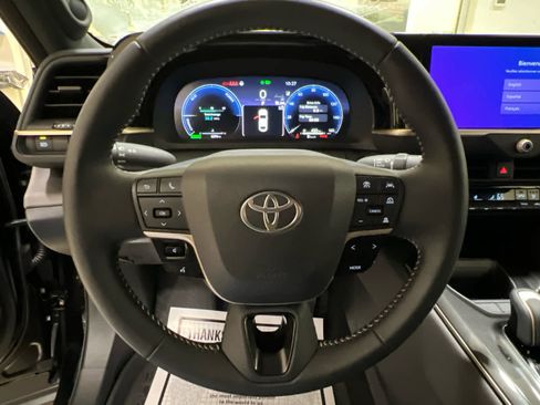 Used 2026 Toyota Crown Nightshade image 21