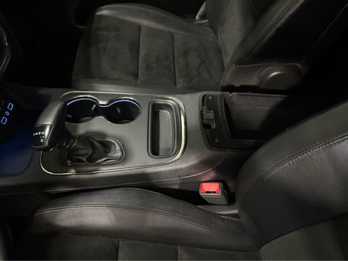 Used 2019 Dodge Durango GT AWD/4WD image 24